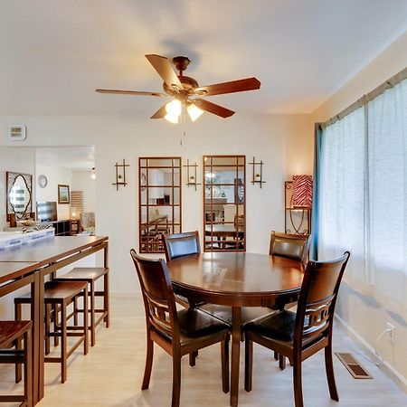 Breezy Fresno Home - Near Airport And Downtown Exterior foto